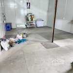 Cho thuê kho 100m2 mặt tiền đường nguyễn văn linh