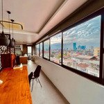 Bán nhà mặt phố võng thị 100m2, view hồ, 8 tầng thang máy,mặt tiền5,5m, full nội thất giá bán 33 tỷ