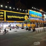 Mặt bằng 1000m2 ngay vòng xoay mũi tàu