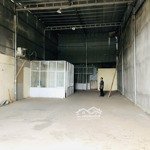 Cho thuê kho làm showroom mặt tiền đường liên phường