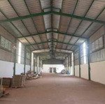 đã giảm thêm 10tr. cho thuê kho đẹp giá tốt 2500m2 giá chỉ 45tr