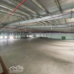 Cho thuê xưởng trong kcn đức hòa long an. tdt 10.000m2, dtx 6300m2