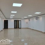 Cho thuê văn phòng phố quan hoa 140m2 23 triệu