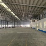 Cho thuê kho 6.800m2 quy mô hiện đại tại khu vực đường đỗ văn dậy