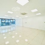 Cho thuê văn phòng tại nguyên hồng sàn 50m2 nhà xây mới giá cực rẻ