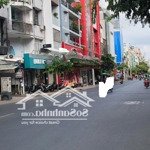 Cho thuê nhà mặt tiền đường trần phú p7 q5