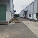 Cho thuê 2 kho xưởng kcn hải sơn,dt: 2.000m2 - 2.400m2, long an