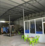 Cho thuê kho 220m2mặt tiềnđường 7m5 gần lê văn hiến và cầu tuyên sơn