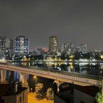 Mời cafe rooftop - phòng trà mặt bằng cực đẹp trọn view hồ hoàng cầu 105m giá 25 triệu