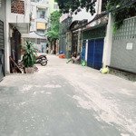 Kẹt bán gấp nhà ngang 12m, cn100m². có hđt 30tr. ôtô thành thái q10