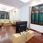 Cho thuê nhà mặt phố tô ngoc vân, tây hồ, 100m2 x 4t, mt 10m, view hồ!