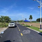 Cần bán lại lô đất sổ sẳn 200m2