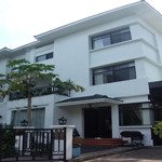 Mặt bằng trệt trong biệt thự mỹ kim 10,5*20m, đặng đức thuật, quận 7