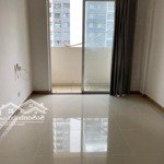 Cho thuê căn hộ chung cư lầu 4 diện tích 62m2