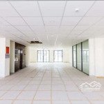 Cho thuê mb 180m² mặt tiền đường lý phục man