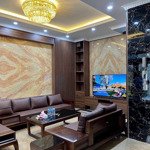 Bán biệt thự bồ đề - phân lô vip - ôtô tránh - gara - full nội thất - 4 tầng, thang máy - hơn 20tỷ