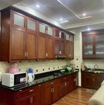 Chung cư cao cấp 113 trung kính, cầu giấy 110m2 3 phòng ngủ, 2vs, full nội thất. liên hệ: 09.898989.86