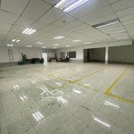 Còn trống 250m2 kho có văn phòng. y hình - kcntb