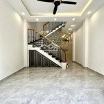 Sang gấp nhà trần văn khê, p17, bình thạnh, 40m2, giá ngộp chỉ 3,7 tỷ