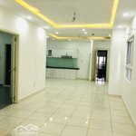 Cho thuê gấp chung cư đại thành tân phú, 70m2 ở liền