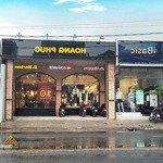 Cho thuê mặt bằng lớn ngang 10m mậu thân form showroom