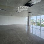 Văn phòng cho thuê gần sân bay tp đà nẵng, dt 120m - 500m2, giá 240.000vnd/m2/tháng