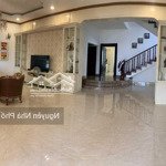 Biệt thự khu compound hồng thái ngay phổ quang khu vip sân bay - 438m2 - 3 tầng giá chỉ 60 tỷ