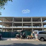 Cho thuê mặt bằng kinh doanh rộng hơn 3000m2 phố tả thanh oai, thanh trì, hà nội