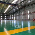 Kho xưởng_ 1100m2_ gần đầm sen