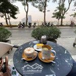 Bán nhà mặt phố trích sài, gần 300m2,mặt tiền10m, 7 tầng view đẳng cấp