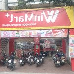 Cho thuê mặt bằng kinh doanh
hồ tùng mậu
 diện tích: 225m x 2 tầng mặt tiền 9 m
thông sàn giá bán 40 triệu