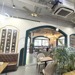 Cho thuê mặt bằng kinh doanh cafe 300m2 sàn, lô góc có sân vườn mặt đường hàm nghi mỹ đình 75tr/th