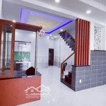 Chính chủ muốn bán nhà ngay chợ tân nhựt, đường thế lữ, bình chánh giá chỉ 1.23 tỷ/85m2, shr