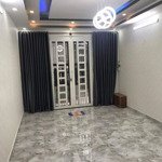 Hẻm xe hơi, cn đủ 44m2, 4 tầng, 4 phòng ngủ đường sư vạn hạnh, phường 3, quận 10