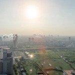 Cho thuê skypark - penthouse dạng duplex 300m2: 04 phòng ngủ + 2 phòng khách + bếp - nhà mới đẹp