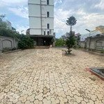 Cho thuê mặt bằng 1.300m2 ở đs39, bình trưng tây