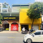 Chính chủ cho thuê mặt kinh doanh mặt tiền đường cmt8diện tích8x20m, mặt bằng mới đẹp