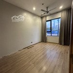 Văn phòng lakeview quận 2 - 97 m2 - 3 phòng lớn - 32 triệu