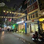 Cho thuê nhà riêng kinh doanh cafe, spa, thẩm mỹ, nguyễn tuân, thanh xuân, vị trí đẹp vải hè rộng