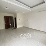 Cho thuê nhàmặt tiềnđất thánh, phường 6, tân bình, dtsd 280m2, 5 tầng suốt