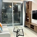 Bán gấp cao ốc res 11, lạc long quân, quận 11. 75m2, 2 phòng giá bán 3 tỷ 7. liên hệ: 0934 144 525 hương