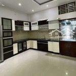 Bán nhanh nhà 36,4m2 lê hồng phong, phường 2, quận 10, gần lotteria. giá 2tỷ350, shr