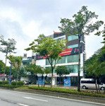 Mặt phố cổ linh gần aeon mall 130m2-4 tầng- mt12m có thang máy cho thuê nguyên căn