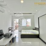 Căn hộ studio ban công ngay cộng hoà gần e. town nội thất đầy đủ