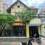 Villa thảo điền 10x20, trệt 2 lầu thích hợp ở hoặc văn phòng