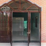 Cc bán nhà mt đường huỳnh thúc kháng, phan rí cửa, bình thuận dt 93,9m2, 2pn giá 2,xxxty