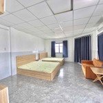 Cho thuê căn hộ 50m2 bancol view 2 mặt tiền ngay công viên làng hoa