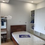 02phòng đẹp ở l1 đúc,jờ tự do, 30m2,máy lạnh,cửa sổ,đủ n.thất cao lỗq8