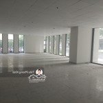 Cho thuê sàn văn phòng tòa nhà hà đô centrosadiện tích200 - 3000m2 giá 528 nghìn/m2/tháng