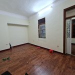 Cho thuê nhà riêng 50m2 x 3 tầng phố bạch mai